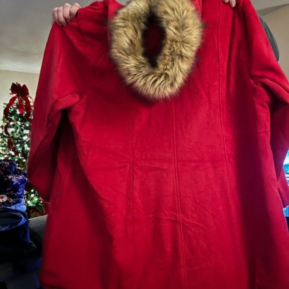 Torrid Plus Size Wool Zip Front Faux Fur Trim Coat Size 5 - Picture 5 of 6